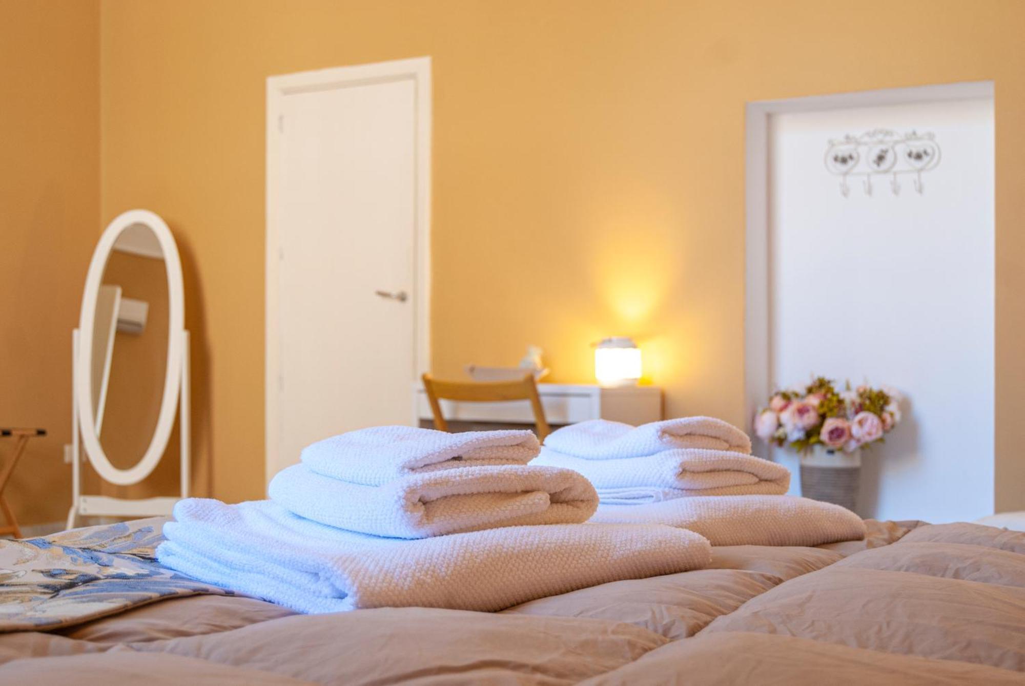 La Pigna Bianca Suites Lecce Bagian luar foto